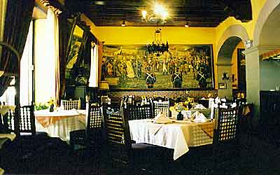 restaurant3.jpg (17112 bytes)